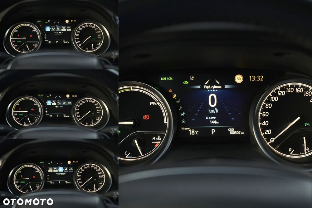 Toyota Camry 2.5 Hybrid Executive CVT - 35