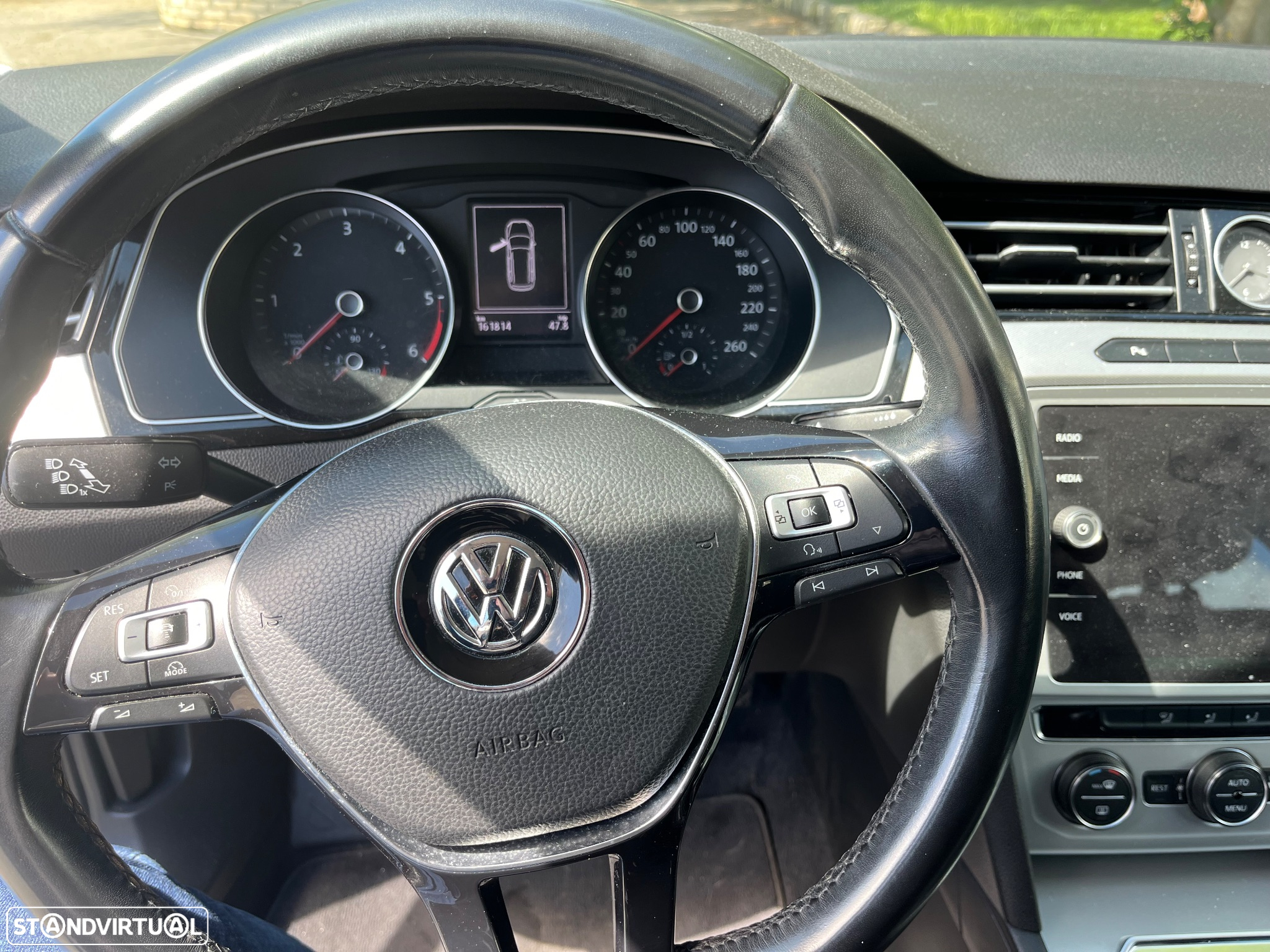 VW Passat Variant 1.6 TDI Confortline - 9
