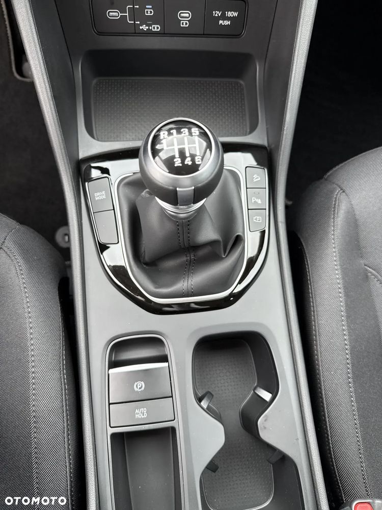 Hyundai Tucson 1.6 T-GDi Modern 2WD - 23