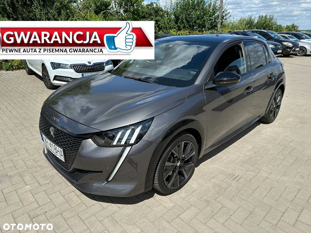 Peugeot 208 - 1