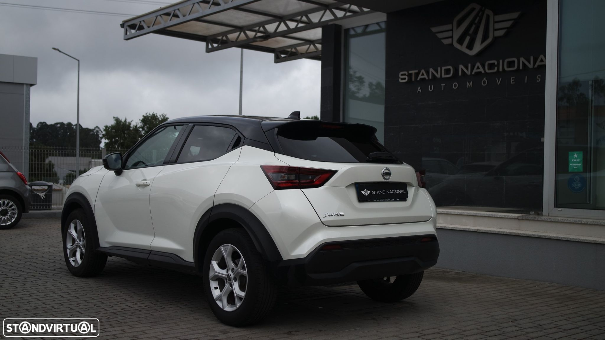 Nissan Juke 1.0 DIG-T N-Connecta DCT - 10