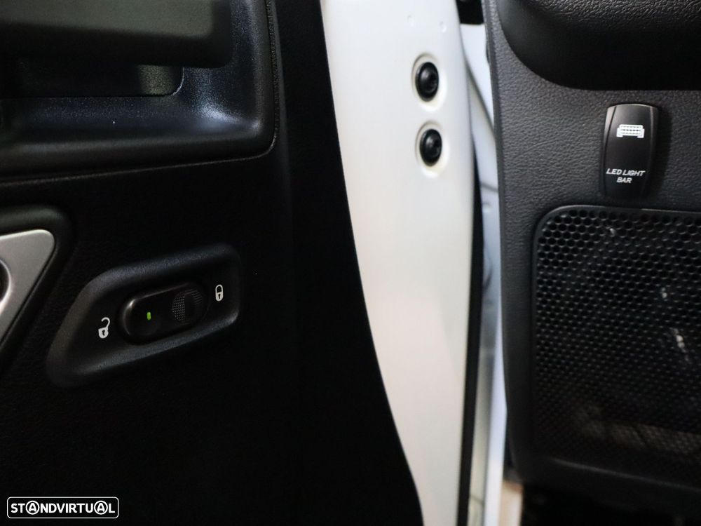 Jeep Wrangler Unlimited 2.8 CRD MTX Sahara Adventure Edition - 17
