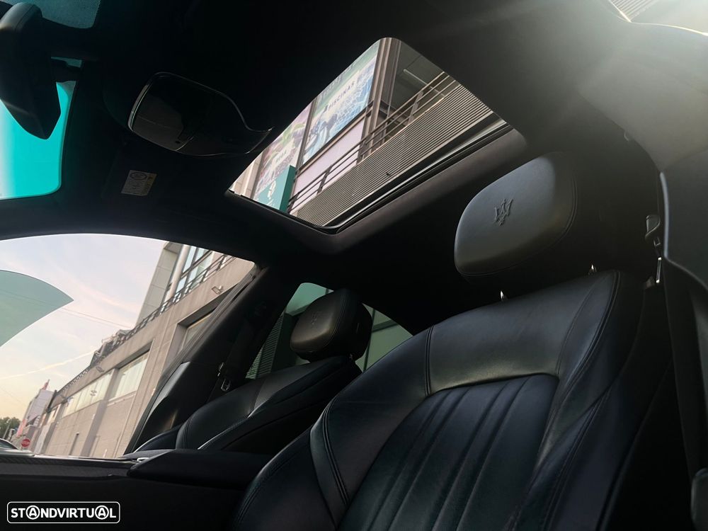 Maserati Ghibli 3.0 V6 GranLusso - 14