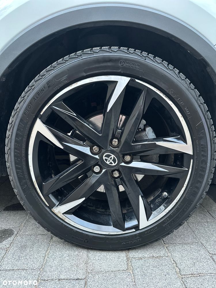 Toyota C-HR 2.0 GR Sport - 28