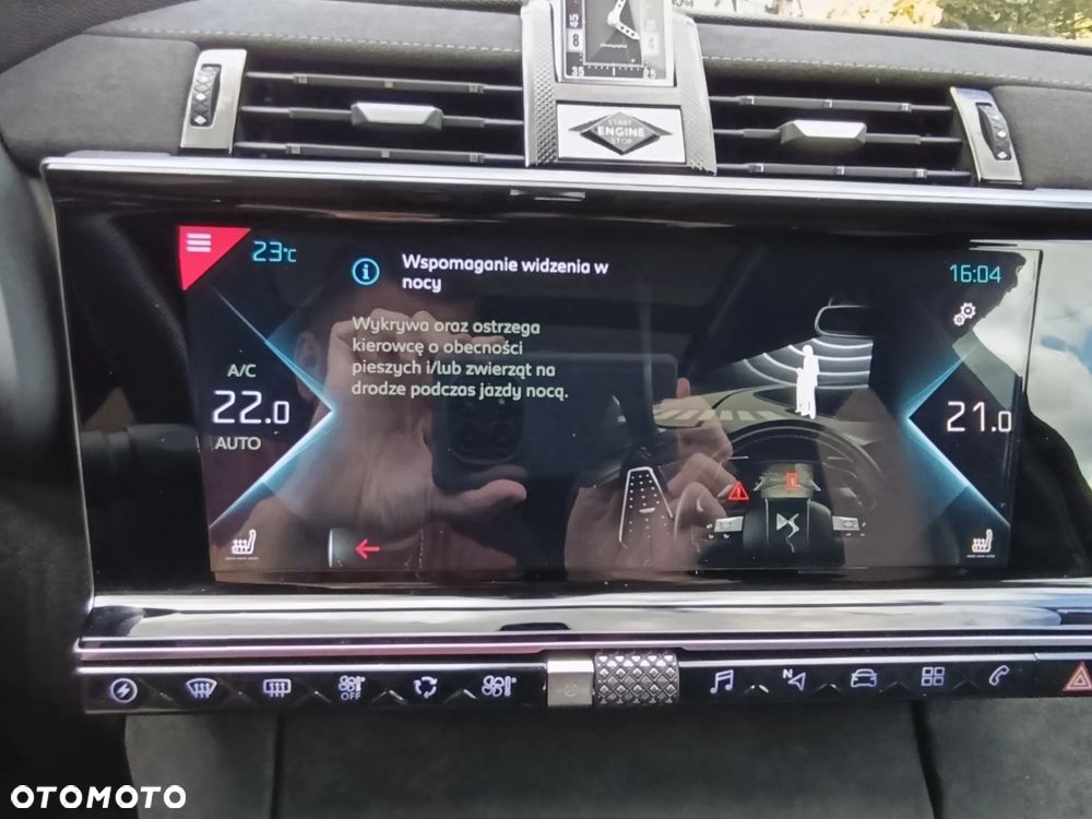 DS Automobiles DS 7 Crossback 1.6 E-Tense 4x4 Performance Line + - 30