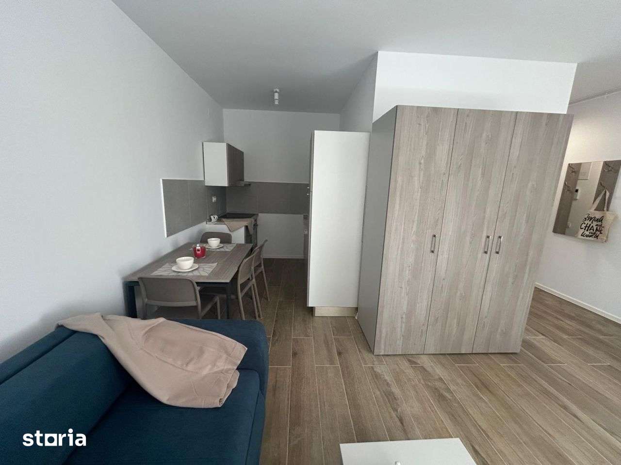 Garsoniera open space, cocheta, etaj 3, balcon, AC, mentenanta inclusa - Imagine principală: 4/26