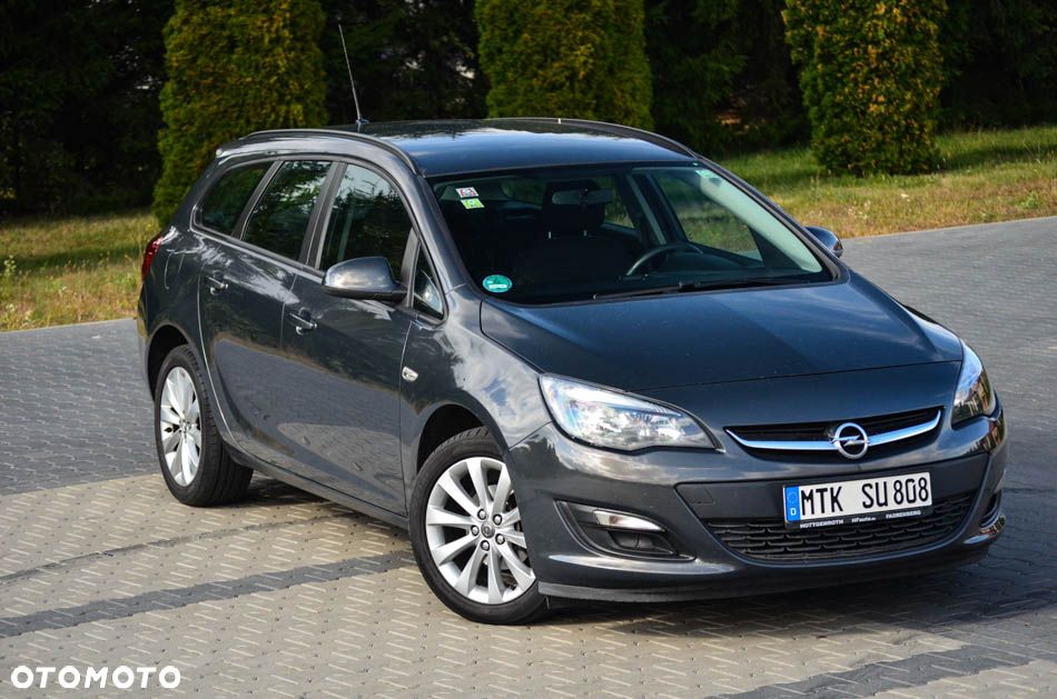 Opel Astra 1.4 Turbo Style - 10
