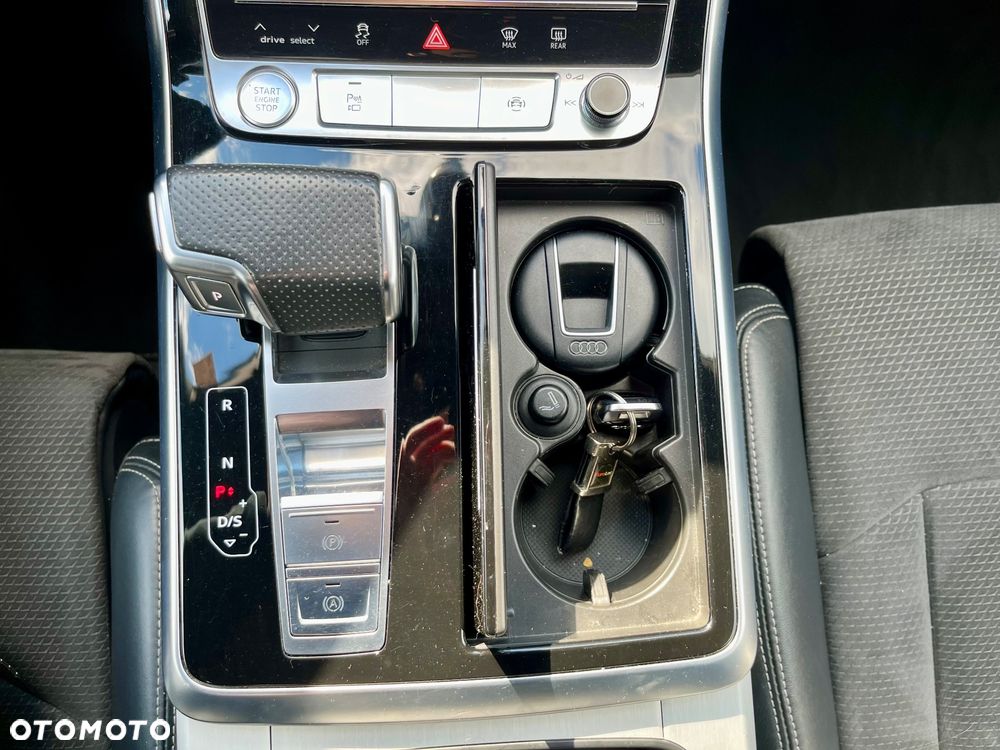 Audi Q8 50 TDI quattro tiptronic - 13
