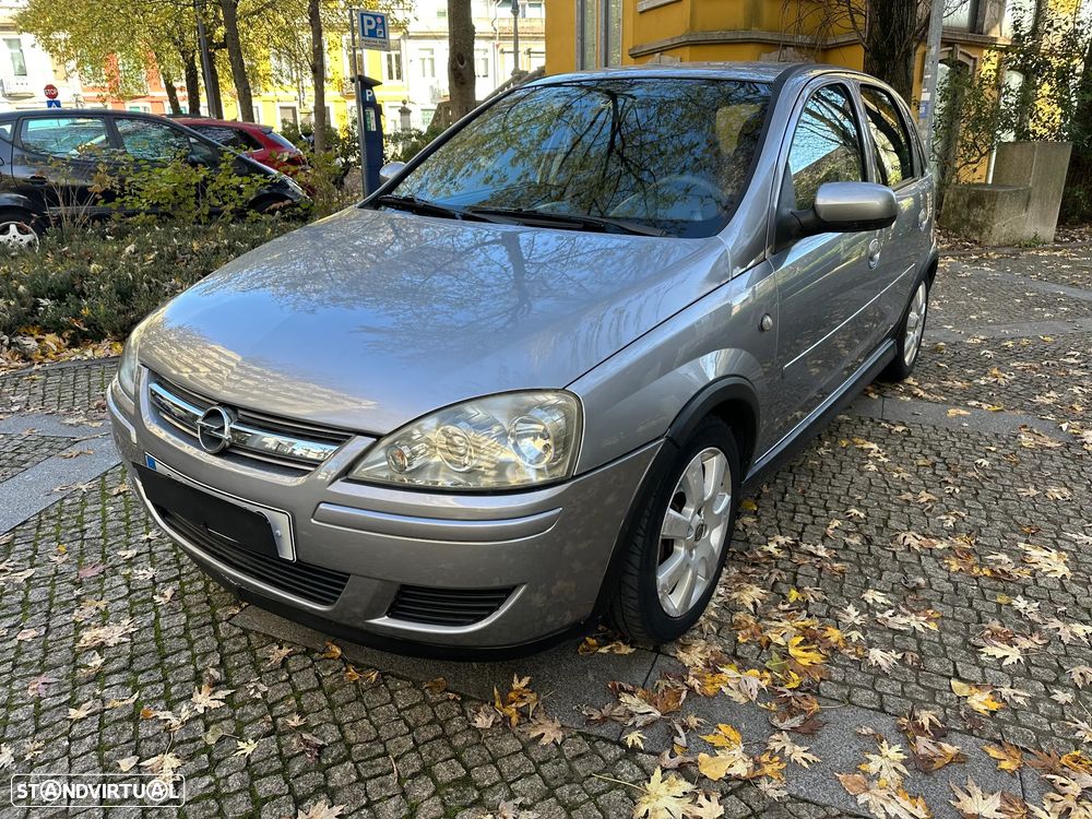Opel Corsa 1.3 CDTi Enjoy EcoFLEX - 1