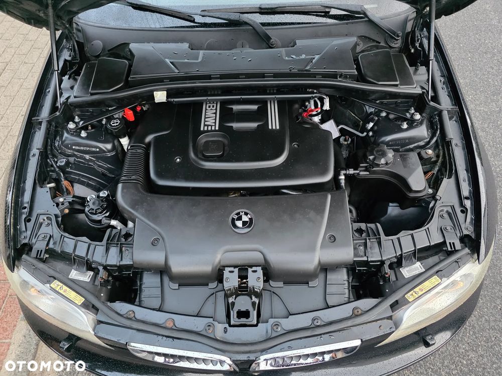 BMW Seria 1 120d DPF - 12