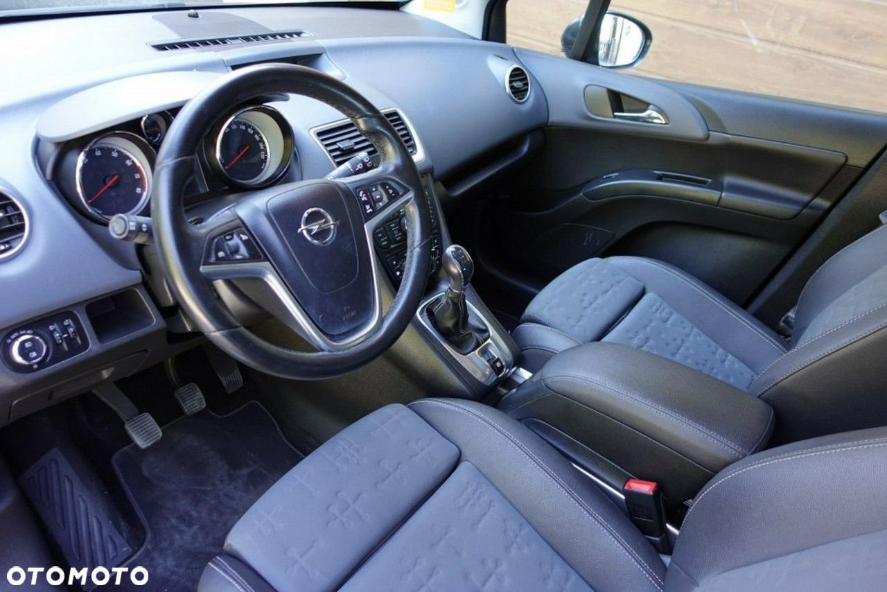 Opel Meriva - 12