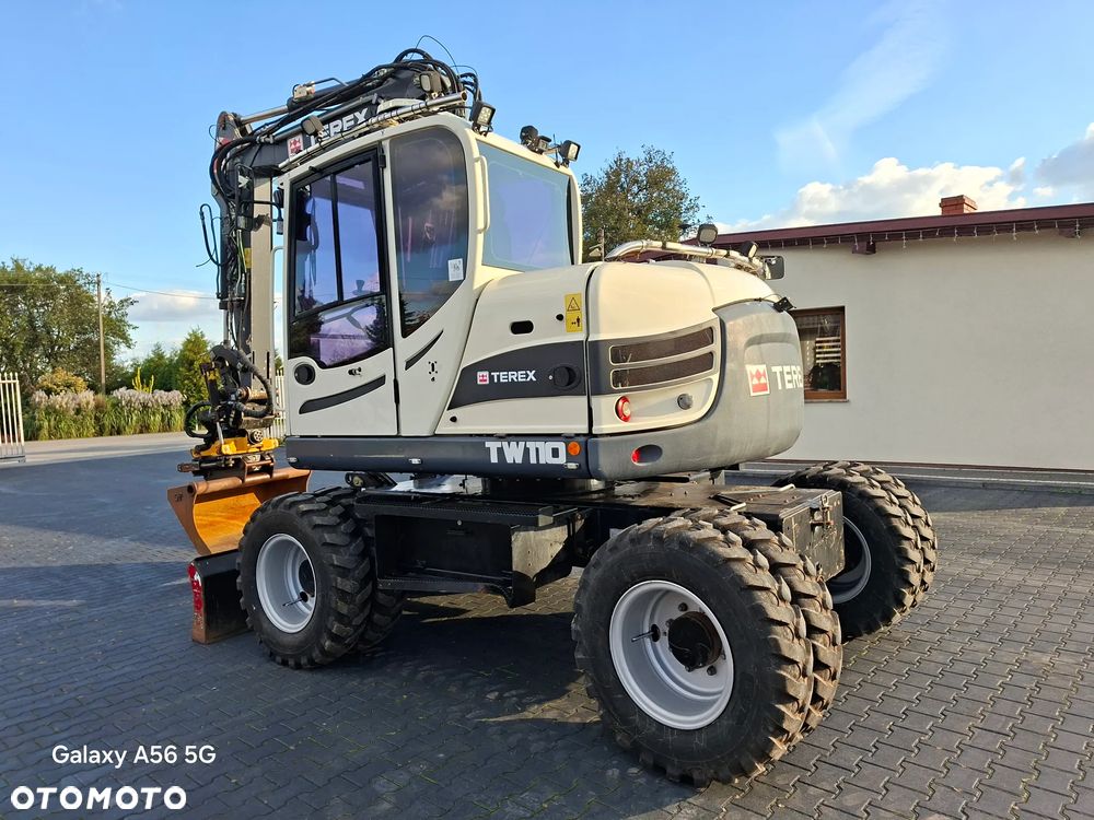 Terex TW110 ROTOTILT ze szczypcami - 9