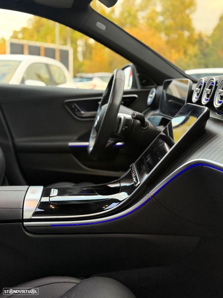 Mercedes-Benz C 300 e AMG Line - 20