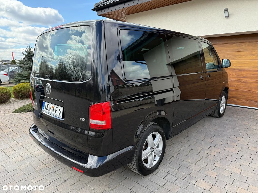 Volkswagen Multivan - 33