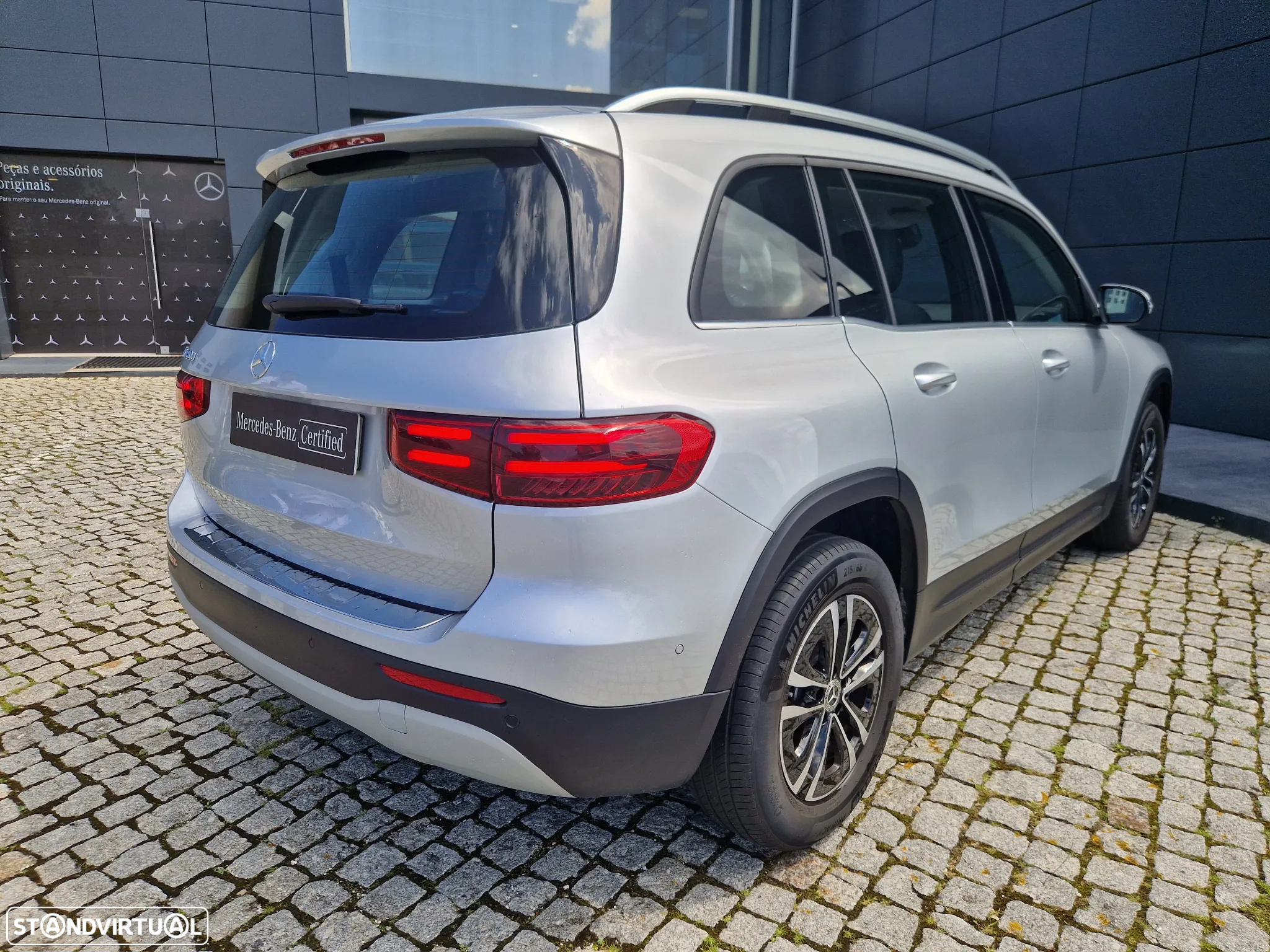 Mercedes-Benz GLB 180 d Style - 4