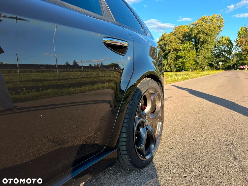 Alfa Romeo 159 2.4JTDM ti - 7
