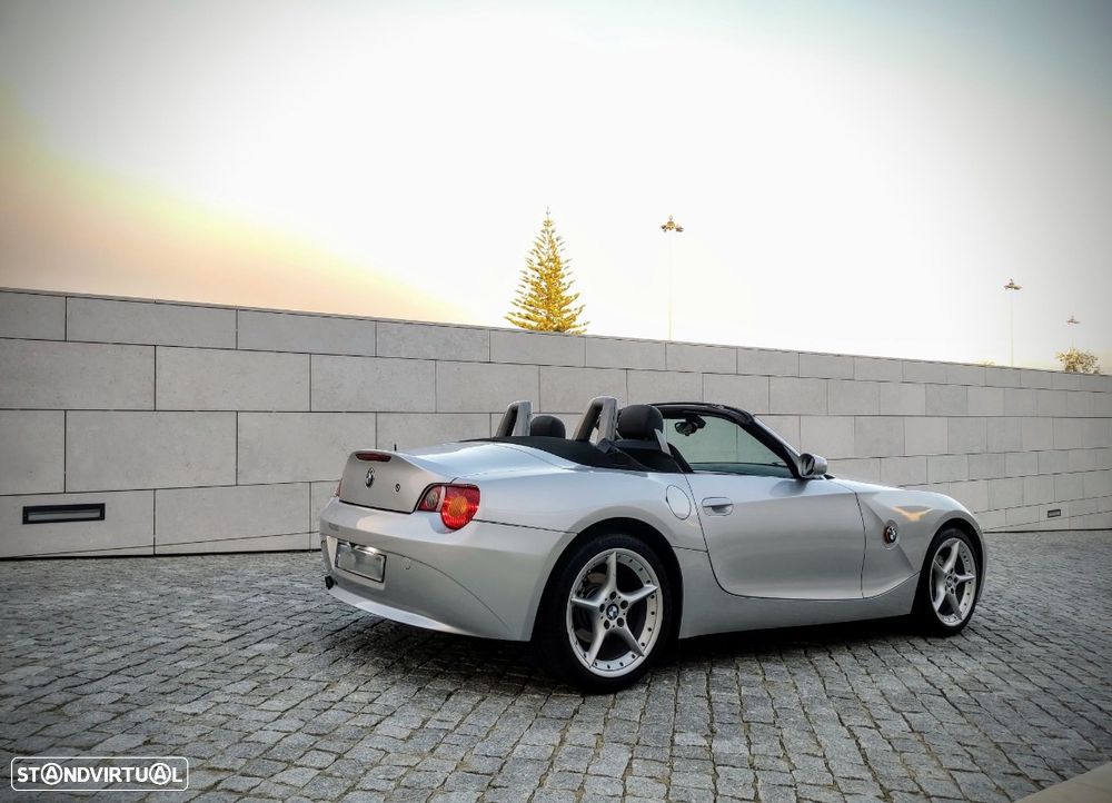 BMW Z4 2.2i - 1