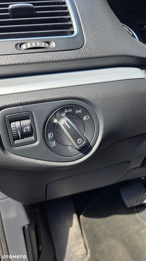Volkswagen Sharan 2.0 TDI DSG BlueMotion Technology Highline - 18