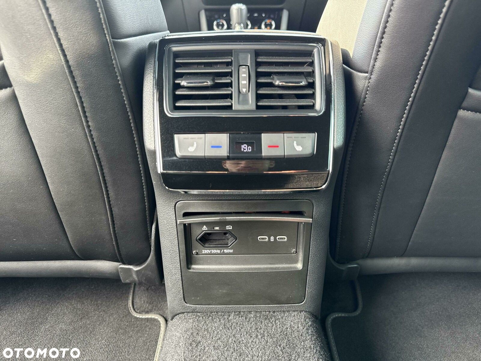 Skoda Superb 2.0 TSI 4x4 L&K DSG - 20