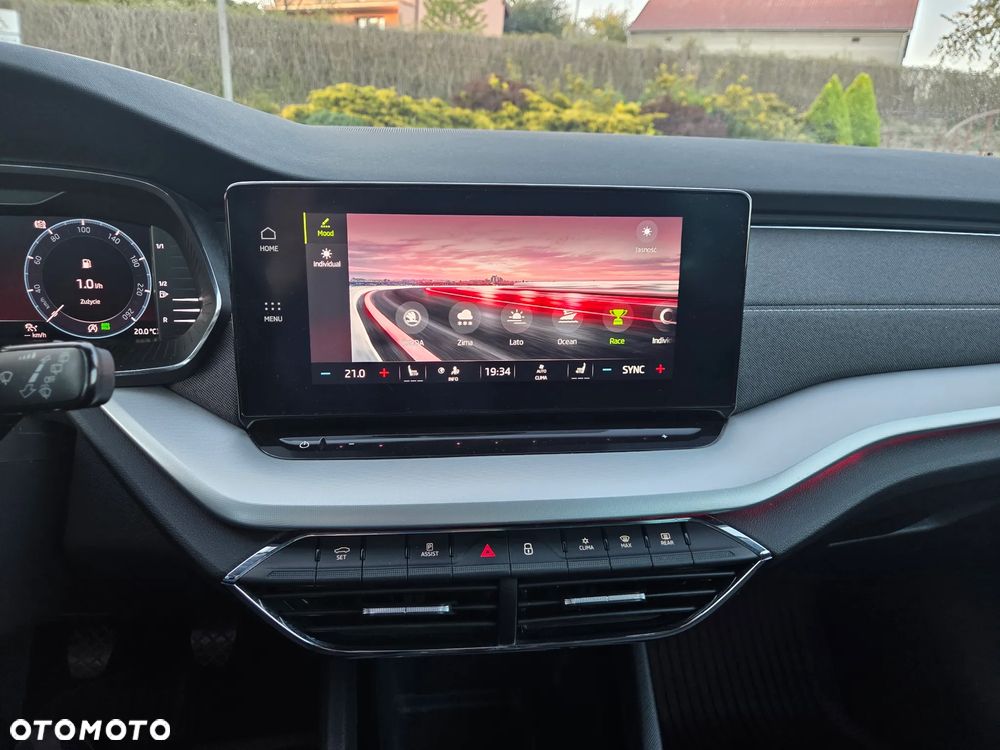 Skoda Octavia 1.5 TSI ACT Style - 35