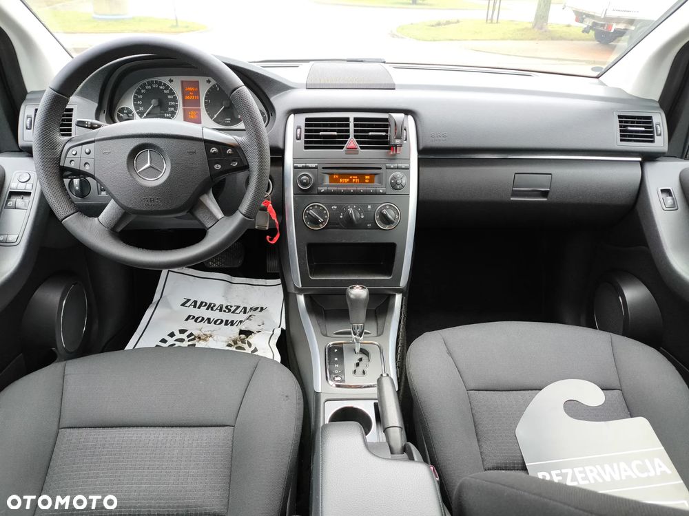 Mercedes-Benz Klasa B 180 CDI Autotronic - 16