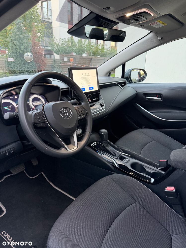 Toyota Corolla - 14