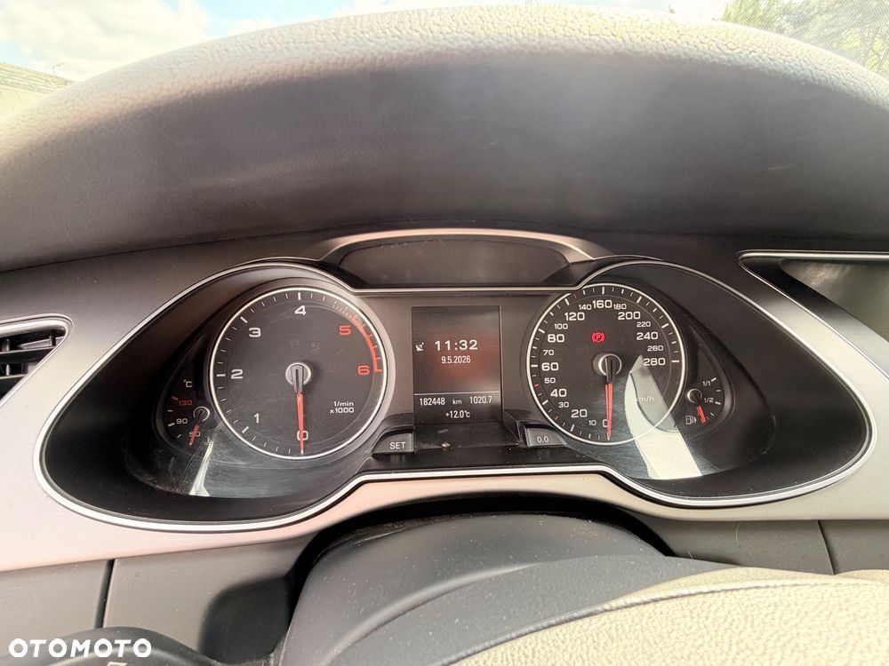 Audi A4 Avant 2.0 TDI Multitronic - 8
