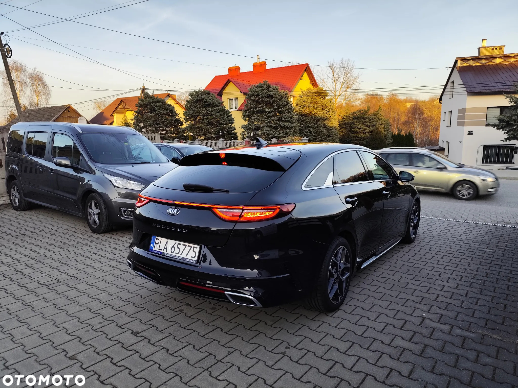Kia ProCeed 1.5 T-GDI GT Line DCT - 4
