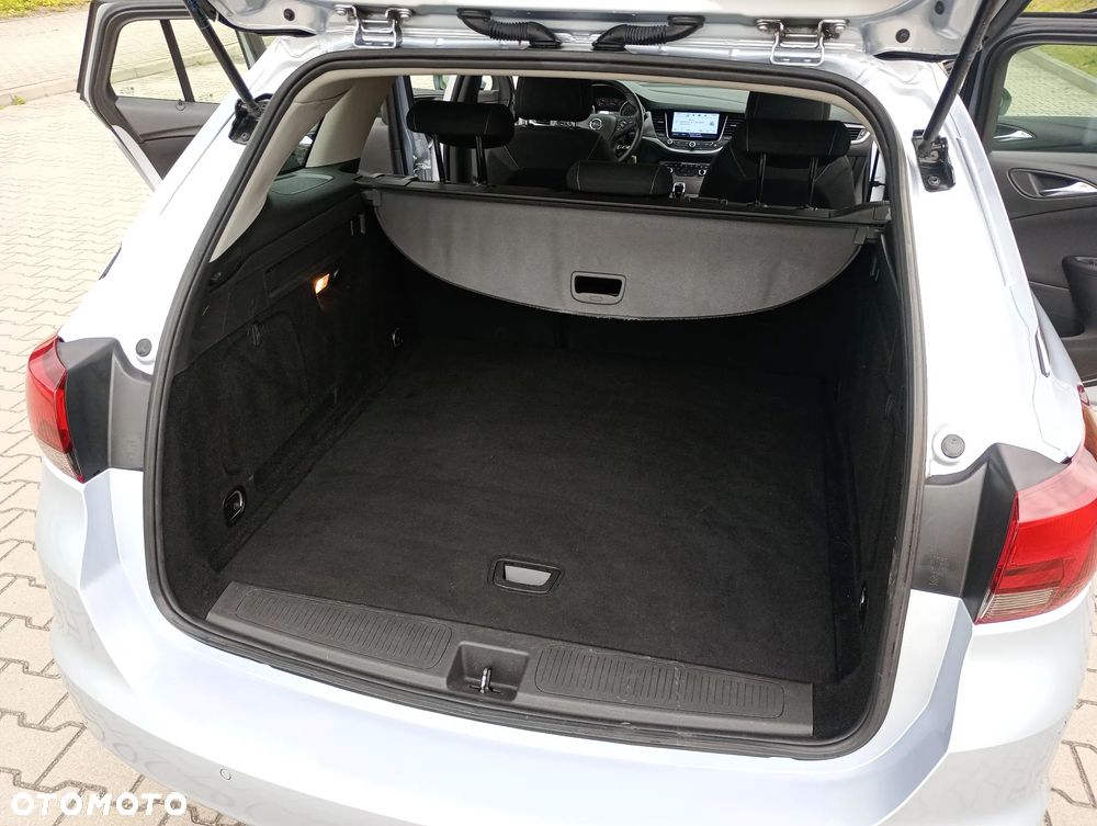 Opel Astra 1.4 Turbo Innovation - 27