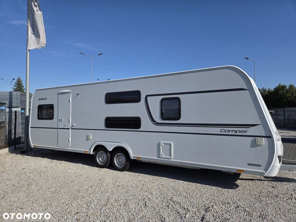 Dethleffs Camper 730FKR - 3