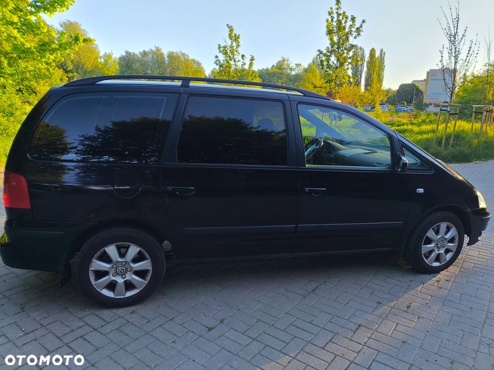 Volkswagen Sharan 1.8T Comfortline - 10