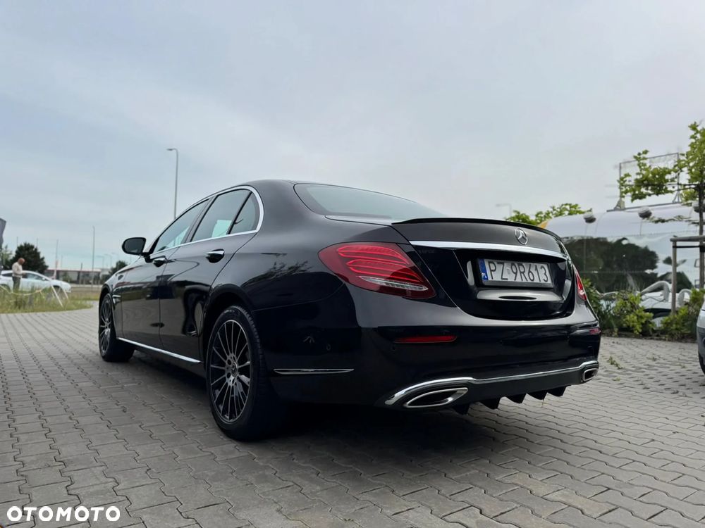 Mercedes-Benz Klasa E 200 9G-TRONIC Avantgarde - 13