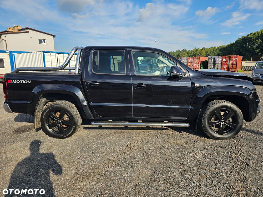 Volkswagen Amarok 3.0 V6 TDi 4MOTION Highline - 12