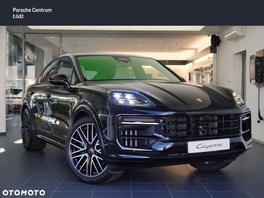 Porsche Cayenne E-Hybrid PHEV Black Edition - 2