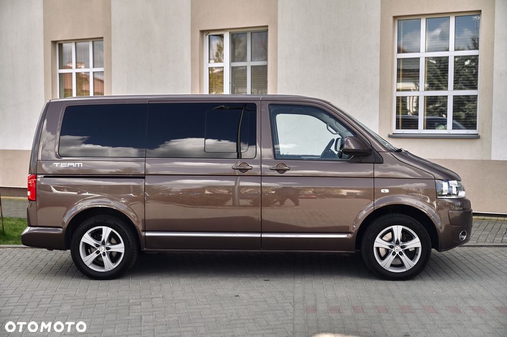 Volkswagen Multivan - 14
