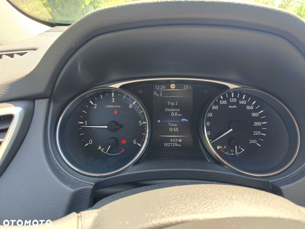 Nissan X-Trail - 6