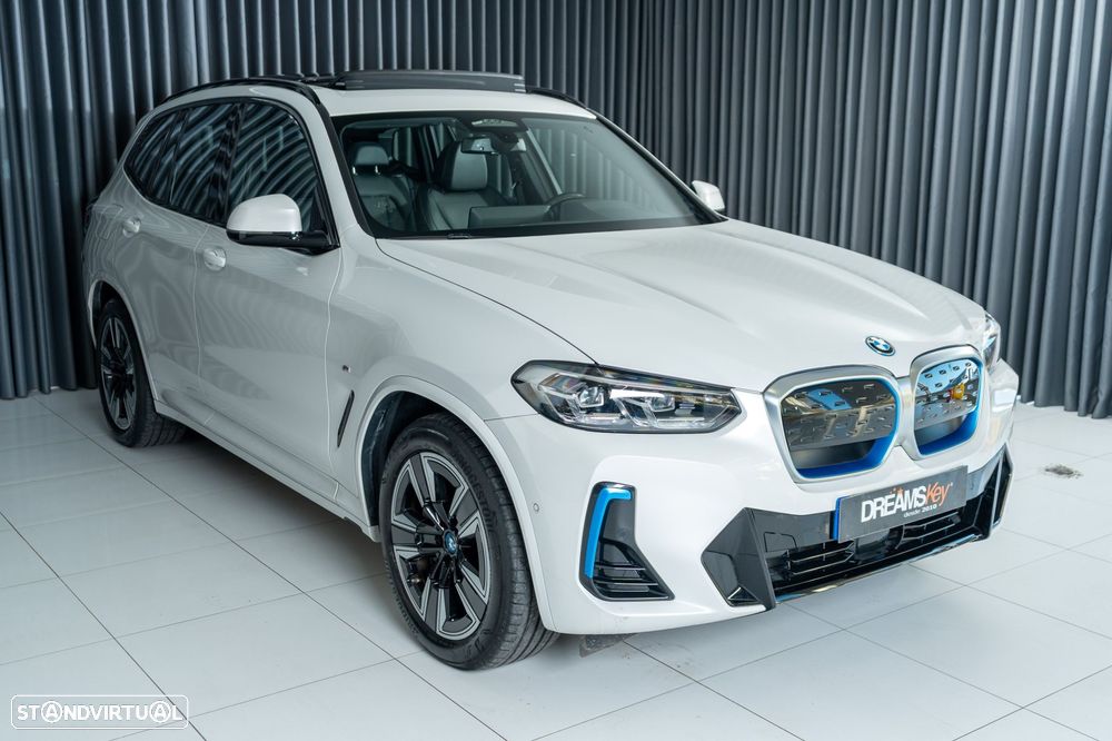 BMW iX3 M Sport Inspiring - 37