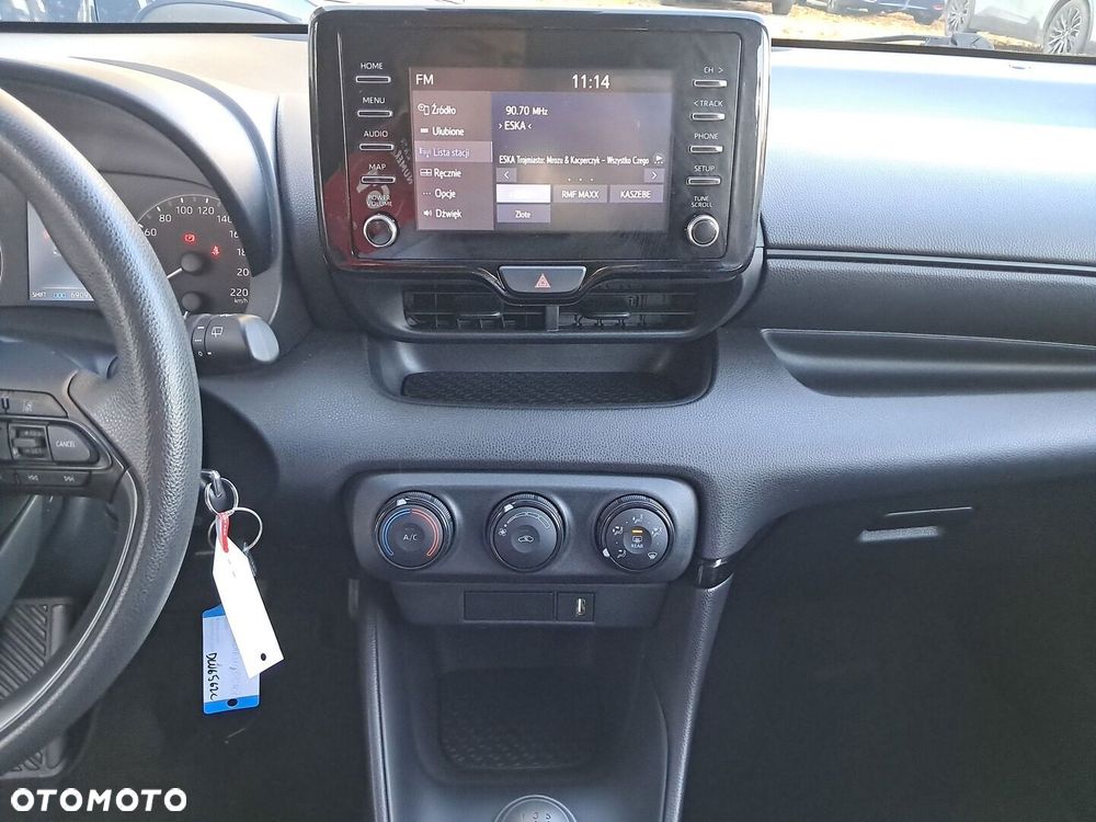 Toyota Yaris - 23