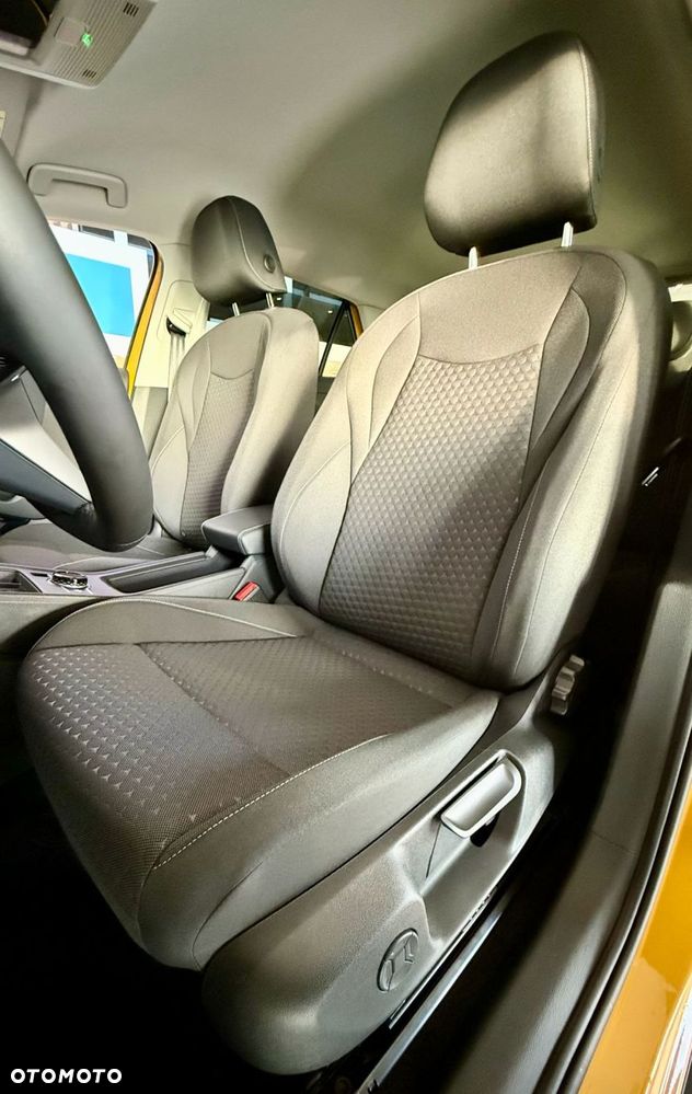 Volkswagen T-Roc - 22