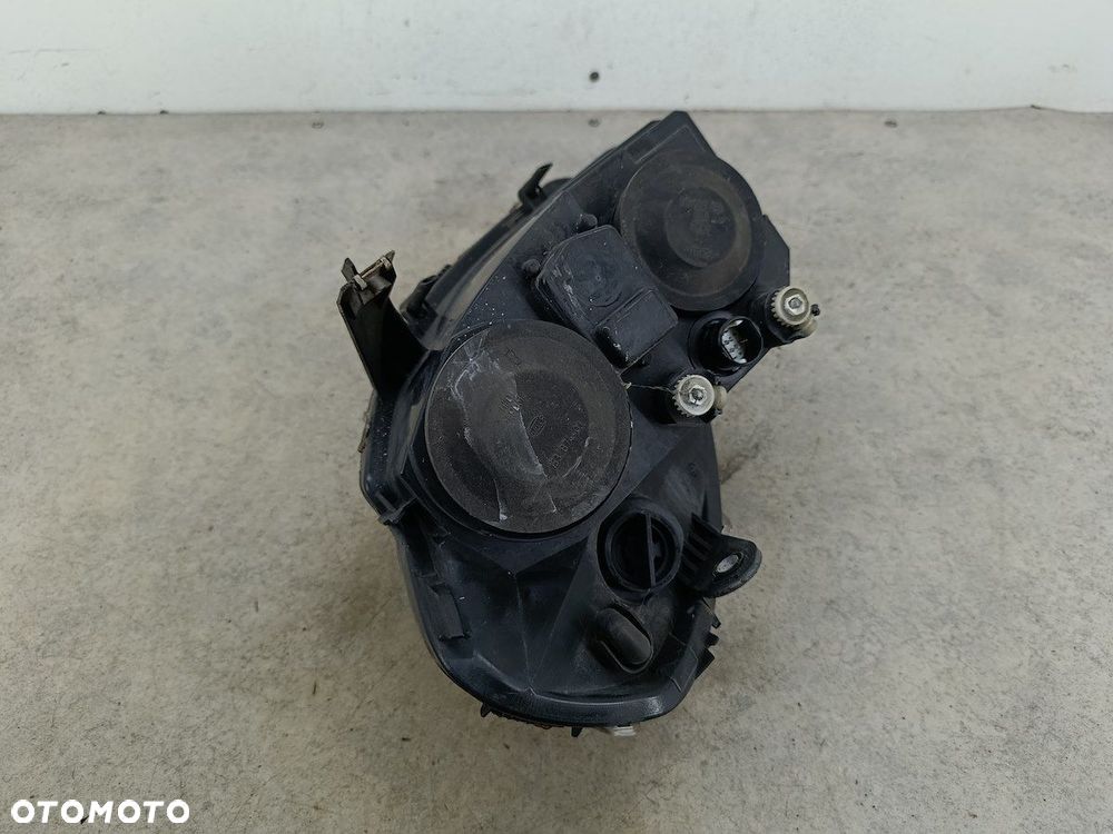 LAMPA PRZÓD PRAWA LANCIA MUSA - 9