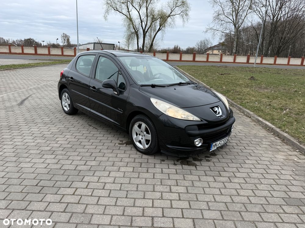 Peugeot 207 95 VTi Urban Style - 4