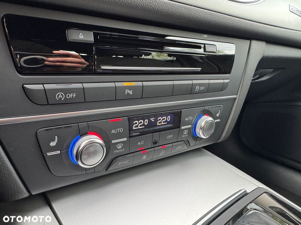 Audi A6 Avant 3.0 TDI quattro S tronic - 27