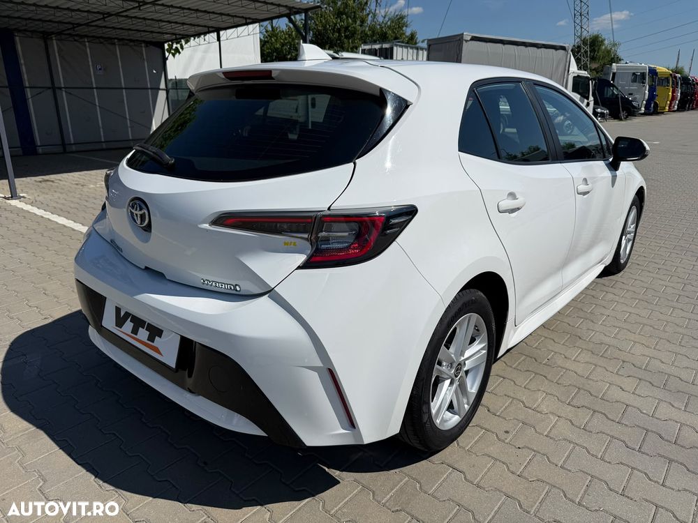 Toyota Corolla - 6