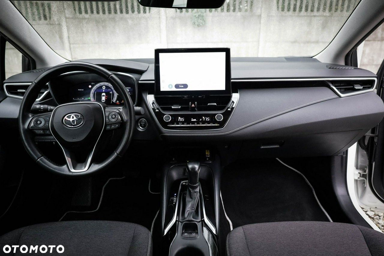 Toyota Corolla - 9