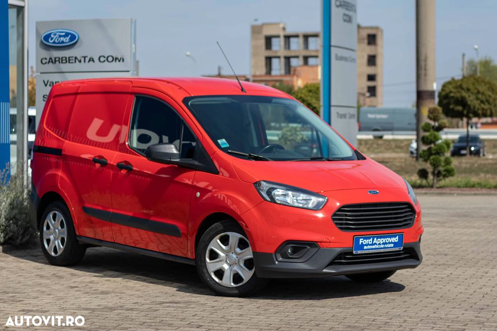 Ford Transit Courier Van - 7