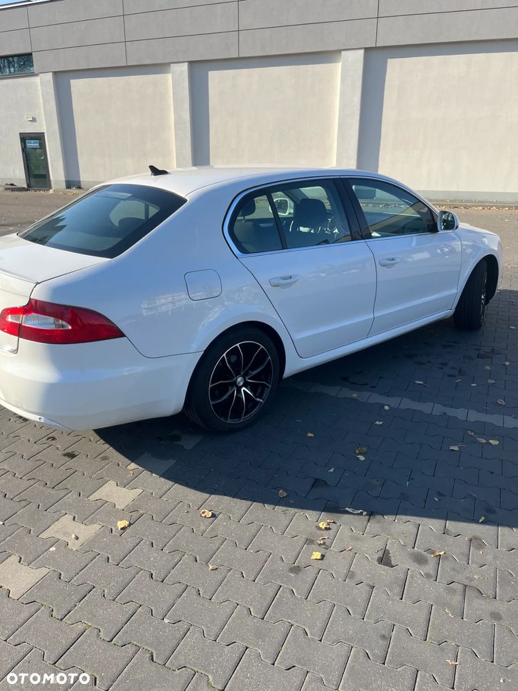 Skoda Superb 1.6 TDI Active - 4