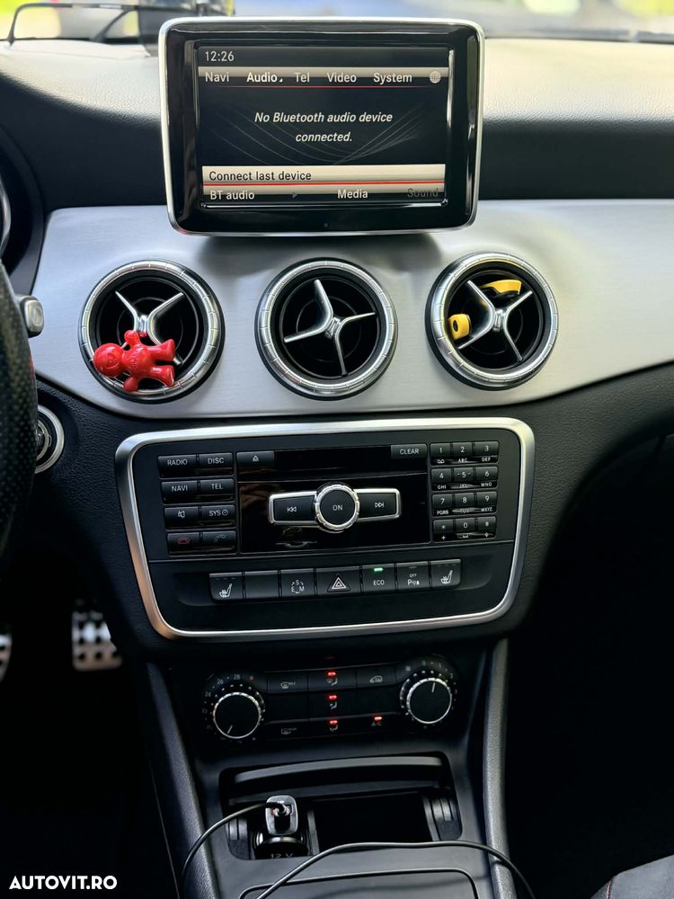 Mercedes-Benz CLA - 19