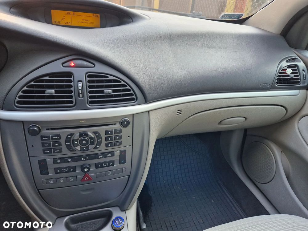 Citroën C5 II 1.6 HDi Impress - 2