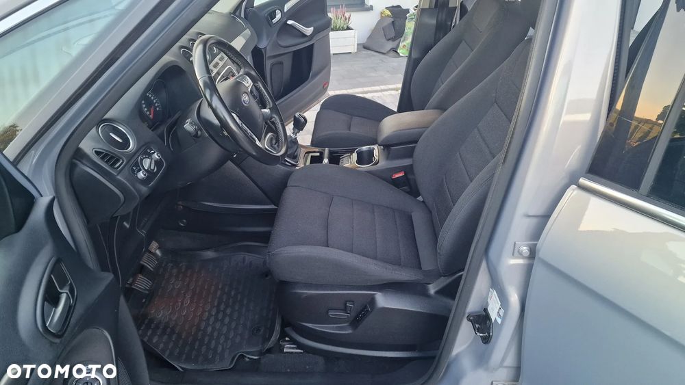 Ford S-Max - 20
