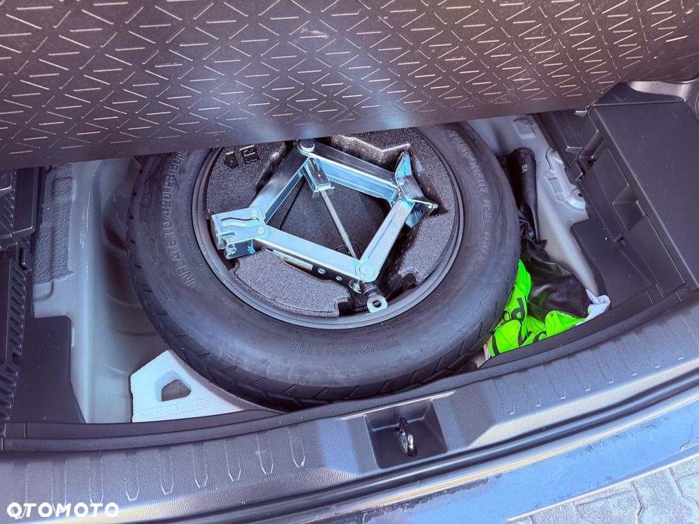 Toyota RAV4 2.5 Hybrid Comfort 4x2 - 12